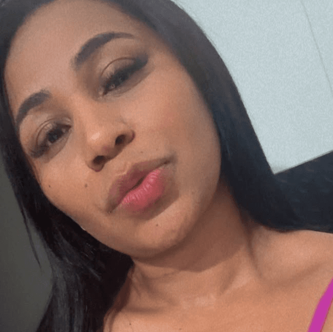 Flávia Almeida dos Santos